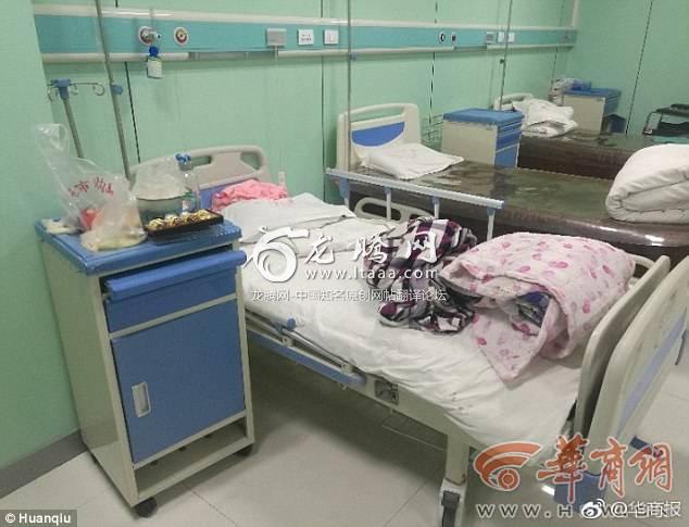 Chinese law: The woman's family denied her the opportunity to have a cesarean 