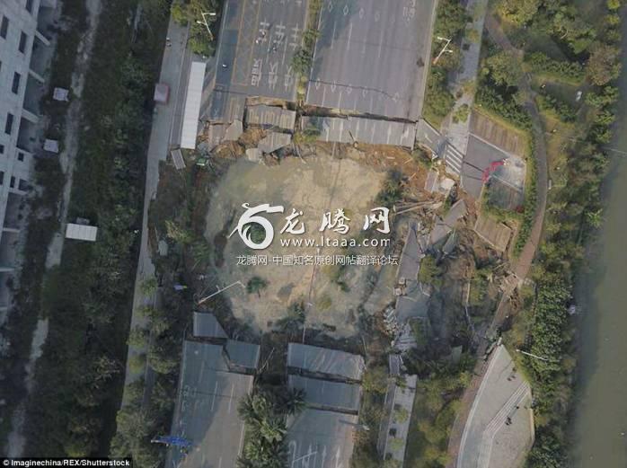 A sinkhole measuring about 30 metres (100 feet) wide and six metres (19 feet) deep appeared in Foshan China yesterday