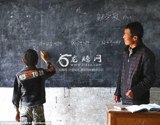 He is teaching Jiaqi how to solve simple equations and guiding him to do it step by step