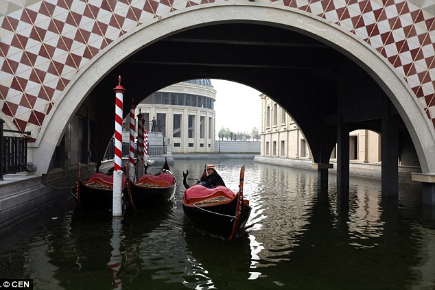 Too cold: In winter, temperatures in Dalian can fall far below zero, meaning that the canals will freeze. This is why the tourist site is closed during the winter months each year