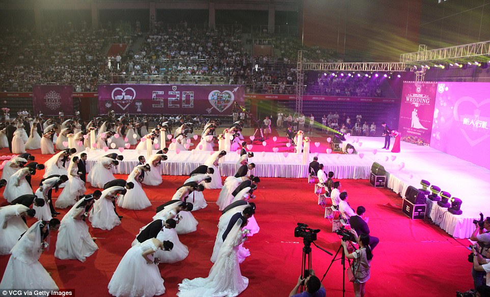 Everything was beautifully synchronised - from the bowing and men going down on one knee to the romantic embrace