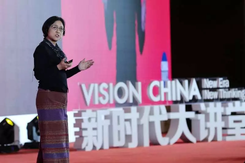 双语回顾：在“新时代大讲堂”上，各路大咖们都说了什么？