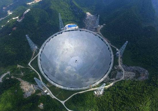 中国工人施工视频令马斯克惊叹：比美国快100多倍！