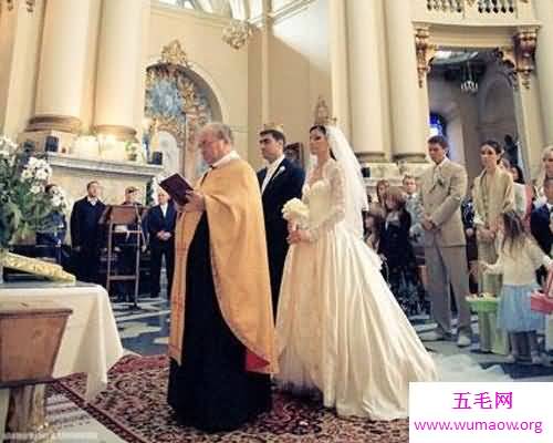 结婚为什么？今天到你来揭开这个困扰你的结婚问题