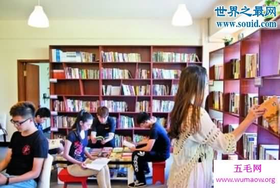 重点大学剁手排行，中央音乐学院(人均网购2500元)