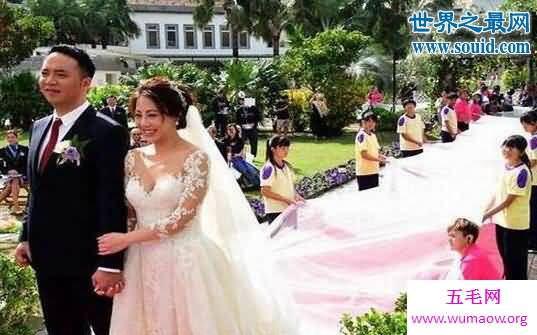 世界上最长新娘头纱，台湾白富美头纱(长6000米)
