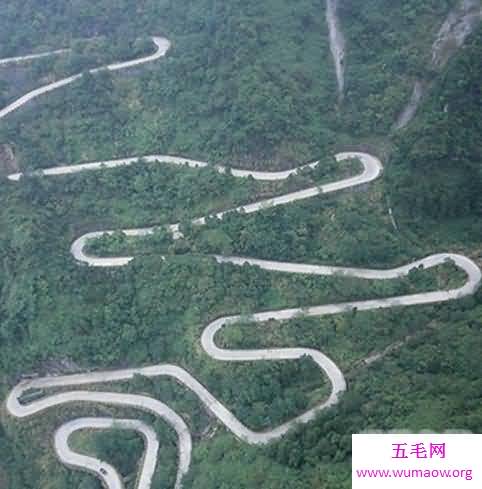 世界上最危险的公路，驾驶技术再好也枉然