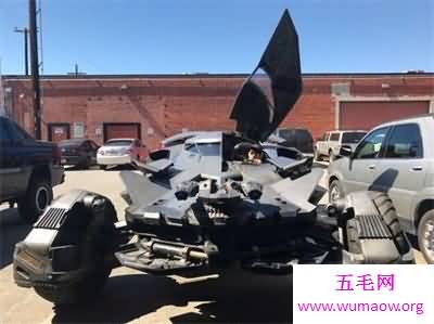 多少人都想要这个蝙蝠车 但是它只属于这种人