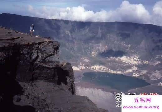 世界上破坏力最强的十大火山(组图)