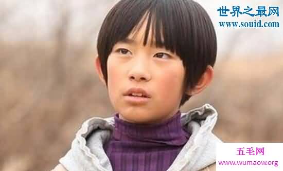 tfboys王俊凯整容前，土包子秒变帅气正太吸粉无数