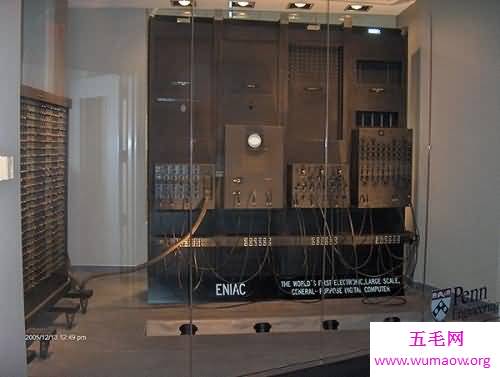 eniac，世界上第一台通用计算机