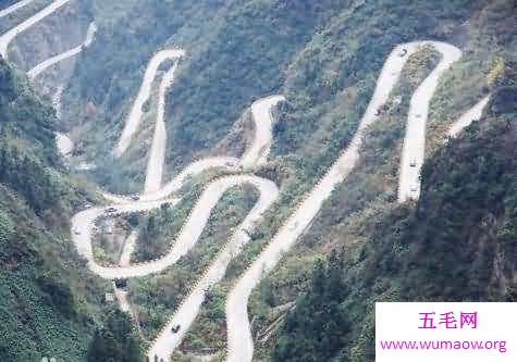 世界最险路之中国湖南天门山盘山公路，你敢挑战吗？