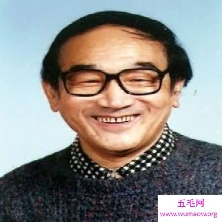  严顺开：央视春晚开山鼻祖