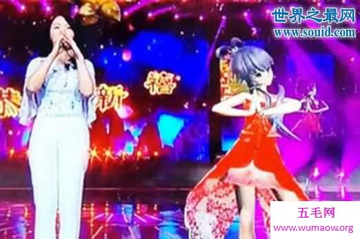 洛天依本人照片曝光，二次元歌姬美到新境界