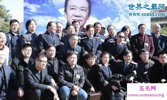 侯耀文徒弟有哪些，郭德纲(师徒情一生不能忘)