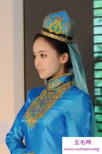 养眼的新疆维吾尔族美女 你是不是会很喜欢呢