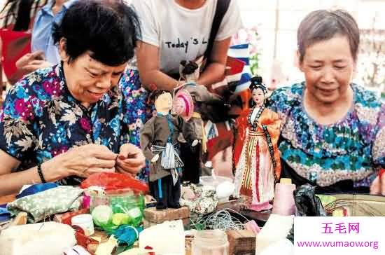 追溯七夕乞巧节的来历，女子乞求心灵手巧的节日