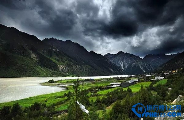 人少又美的旅游景点排行榜