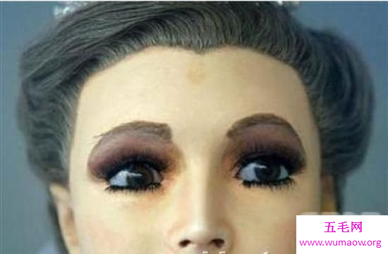 婚纱店模特竟然是店主女儿干尸，惊悚奇闻