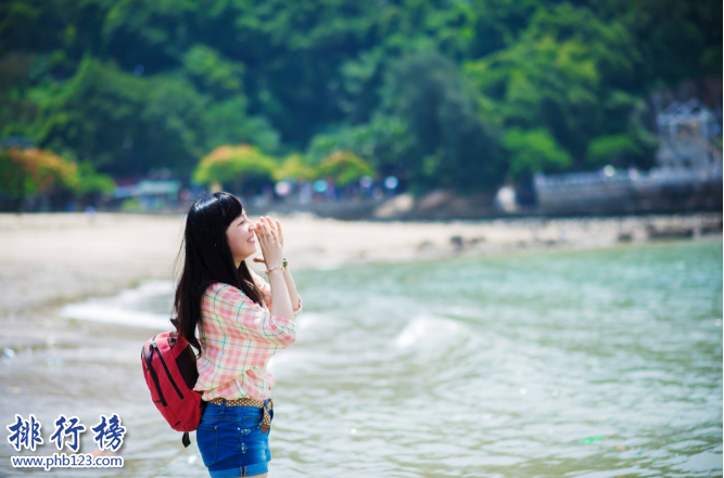 　　导语：海南是一个美丽的海岛省份是中国最大的经济特区旅游业发展的非常不错，那么你知道海南有哪些比较好的品牌公司吗?今天排行榜123网小编为大家盘点了海南十大旅行社排名资料，爱旅行的朋友可以了解一下希望可以帮到大家。  　　海南十大旅行社排名  　　1、海南旅总国际旅行社有限公司  　　2、海南中国国际旅行社  　　3、海南康辉国际旅行社有限公司  　　4、海南春秋国际旅行社  　　5、海南珠江国际旅行社  　　6、海南豪阳国际旅行社  　　7、海南新国旅国际旅行社  　　8、海南辰达国际旅行社  　　9、海南康泰国际旅行社  　　10、海南椰晖旅行社  　　十、海南椰晖旅行社  　　官网：https://www.hiyehui.cn  　　海南椰晖旅行社成立于1998年主要经营业务有国内旅游业务、入境旅游业务、娱乐购物的部分旅游服务体系，成立20年来与国内20多个市有旅游业务合作，为客户提供丰富的旅游产品连续三年接待游客超过15万人，成为海南最具影响力旅游品牌。  　　九、海南康泰国际旅行社  　　官网：https://www.hainanvip.com/  　　海南康泰国际旅行社成立于2005年是海南华锦旅业旗下的一个品牌，公司产业包括旅行服务、景区管理、酒店管理、新能源汽车、旅游投资等五大块，2017年在北京上市，旅行社经营业务有出入境旅游、国内外旅游、台湾旅游等成为全球知名旅游服务企业。  　　八、海南辰达国际旅行社海南辰达国际旅行社成立于1997年是一家国际旅游企业，旗下有3家子公司4家旅行社另外还有5家分支机构其中包括海南辰达航空客货服务公司、俄罗斯航空公司等以不断创新追求高效率优质服务赢得了社会各界的好评和赞誉。  　　七、海南新国旅国际旅行社  　　官网：https://com35324.shop.hao315.tv/  　　海南新国旅国际旅行社成立于1993年主要提供的业务有出境旅游、国内旅游、签证机票服务等，是海南十大旅行社之一，公司拥有雄厚的实力曾获得海南企业旅行社前十名的荣誉，是所有游客值得信赖的旅游品牌。  　　六、海南豪阳国际旅行社  　　官网：https://www.hnhyit.com/index.html  　　海南豪阳国际旅行社成立于1995年已经有23年的时间主要经营业务有出境旅游、入境旅游、国内旅游等服务体系，另外公司还承接各种商务会议代订机票等业务曾获得行业标志性品牌10强，赢得了无数游客的认可。  　　五、海南珠江国际旅行社  　　官网：https://www.hi-hn.net  　　珠江国际旅行社成立于1993年主要经营业务有国内旅游、出境旅游、会议接待等多个项目服务体系，是一家老牌的旅游公司给每位游客提供安全优质的服务让客户体验最愉快欢乐的旅游时光，曾获得全国旅客满意示范单位。  　　四、海南春秋国际旅行社  　　官网：https://www.ch.com/  　　海南春秋国际旅行社成立于1993年是国家旅游局批准的一家中青旅联盟成员企业。为游客服务业务有入境旅游国内旅游、代购机票等多项业务，拥有经验丰富的旅游服务团队为客户提供优质满意的旅游服务。在海南十大旅行社排名第四已经有很高的知名度。  　　三、海南康辉国际旅行社有限公司  　　官网：https://hk.cct.cn/  　　海南康辉旅行社是一家知名度很高的大型国际旅游公司，主要经营的业务有国内旅游、本地旅游、出国旅游等多项旅游服务，是海南十大旅行社之一凭借优质专业的服务赢得了无数客户的好评和信赖。  　　二、海南中国国际旅行社  　　官网：https://www.0898y.com  　　海南国际旅行社是一家综合性旅游服务企业，拥有大量经验丰富的旅游人才为客户提供标准贴心的度假旅行服务，打造了多个特色旅游线路海岛旅游、入境游、商务旅游等为国内外客户提供周到的优质服务得到很多客户的好评和赞誉。  　　一、海南旅总国际旅行社有限公司  　　官网：https://www.66666296.com  　　海南国际旅行社成立于2007年主要经营业务包括入境旅游、出国旅游等多项旅游业务另外还承办国际国内各种会议以及承办大型文化旅游活动，帮助客户代订国内外机票、旅游地产开发等多个领域，公司实力非常雄厚拥有3家豪华酒店以及8家企业7家控股公司，已经发展成为房地产、海洋业、出口贸易等多元化集团公司成为旅游业的领头羊。  　　结语：以上就是排行榜123网小编为大家盘点的海南十大旅行社排名情况，这些旅行社在国内已经有极高的知名度以优质周到的服务赢得了游客的信赖和赞誉。