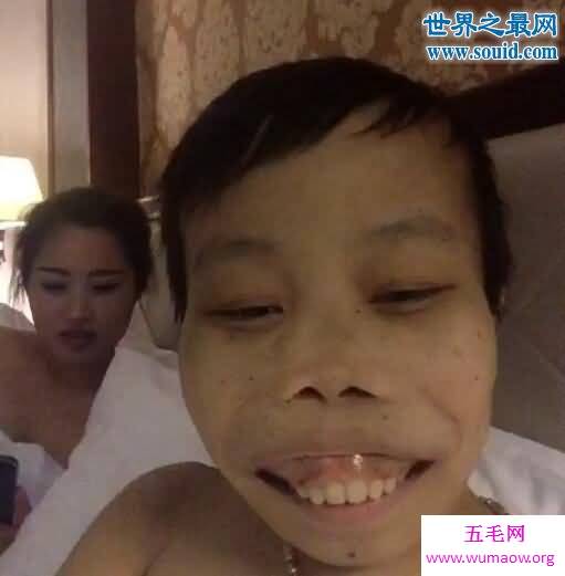 史上最丑富二代，外星人陈山(香车美女相伴)