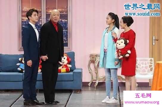 郭冬临的真实老婆照片，在春晚开后宫的男人