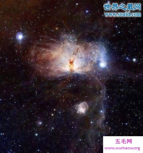 吸血鬼恒星，“偷盗”其他恒星能力延长自己寿命