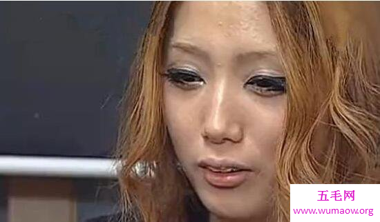 裴达美整整2年不卸妆，年仅20却苍老的犹如40岁