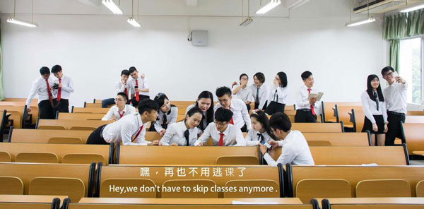 毕业照拍了没？来看看今年最火的毕业照创意
