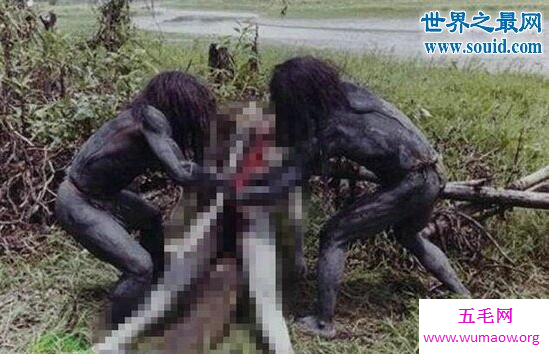 非洲食人族真的存在，吃人肉吃上瘾的恐怖族群