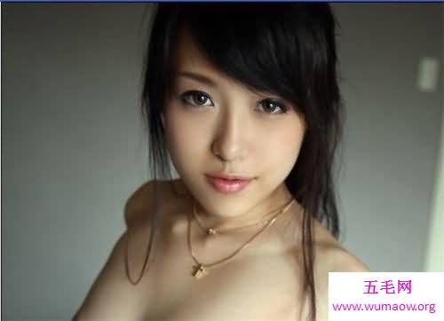 中山艾莉丝以日本AV出道 肉感身材配上少女脸蛋