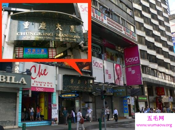 香港重庆大厦案件犯人不知悔改，被抓还摆出V手势