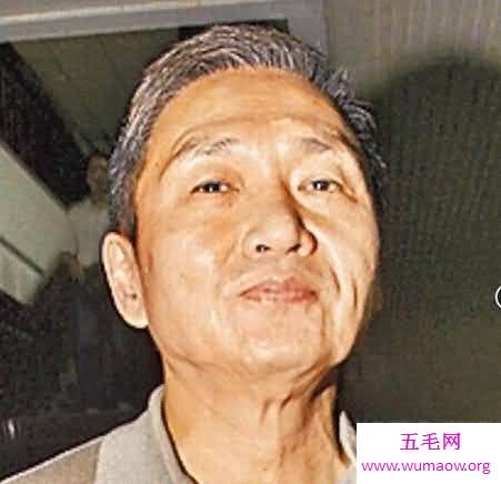 李岳苍上梁不正下梁歪，儿子被爆淫照丑闻