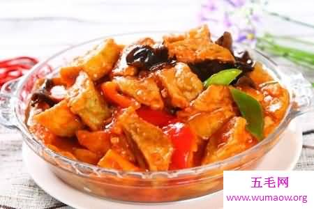 红烧茄子的做法——虽然只是一道素菜，但却胜过荤菜！
