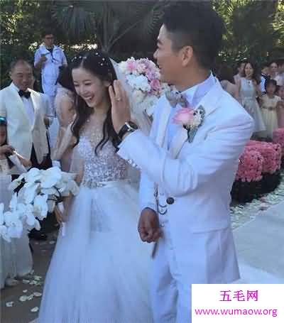 刘强东儿子身份揭开 原来是刘强东与前妻所生