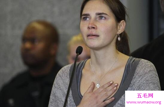 天使杀手阿曼达·诺克斯，残忍杀害室友被无罪释放