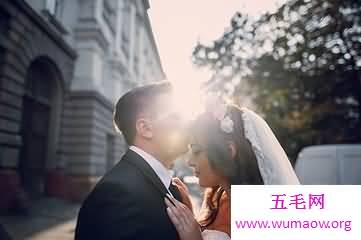 有些人在结婚前会进行婚姻测试来了解自己的姻缘