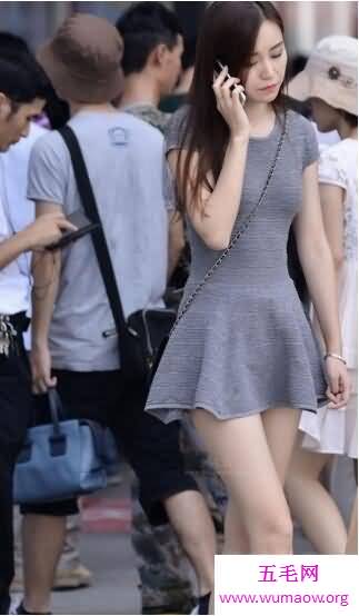 街拍超短裙美女图片，一大波超短裙美女来袭(喷鼻血)
