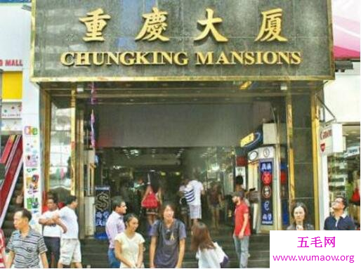 香港重庆大厦案件犯人不知悔改，被抓还摆出V手势