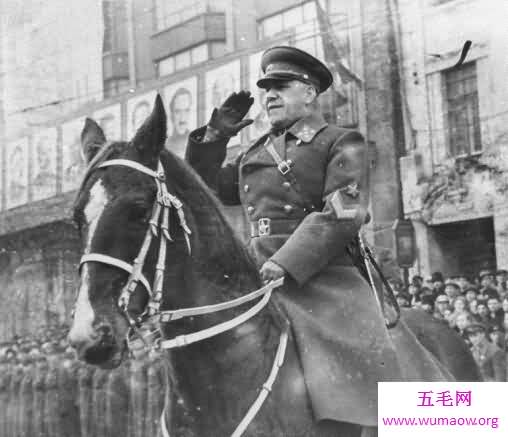 铁木辛哥“老元帅”，指挥能力出色