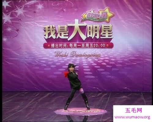 小小童星张俊豪，最萌的舞神，萌化你们的心