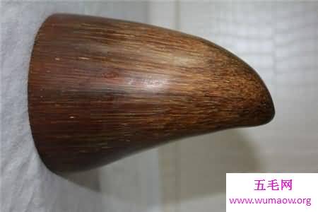 犀牛角自古就是权力和地位的象征，还非常具有收藏价值！