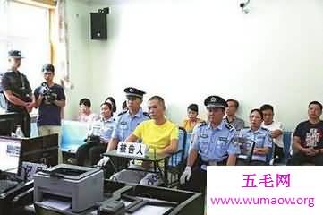 每个地方都会有各自黑老大 黑社会势力不容小觑