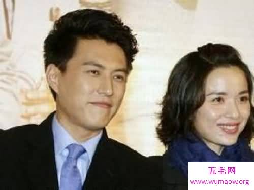众多人心目中的男神靳东老婆是谁你们都知道吗