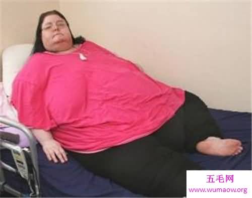 世界最胖的女人是谁 她不仅自信同时认为是大美女