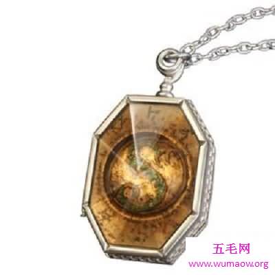 哈利波特中伏地魔的七个魂器是什么