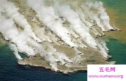 世界十大海底火山，布兰斯菲尔德火山被雪山覆盖还能喷发。