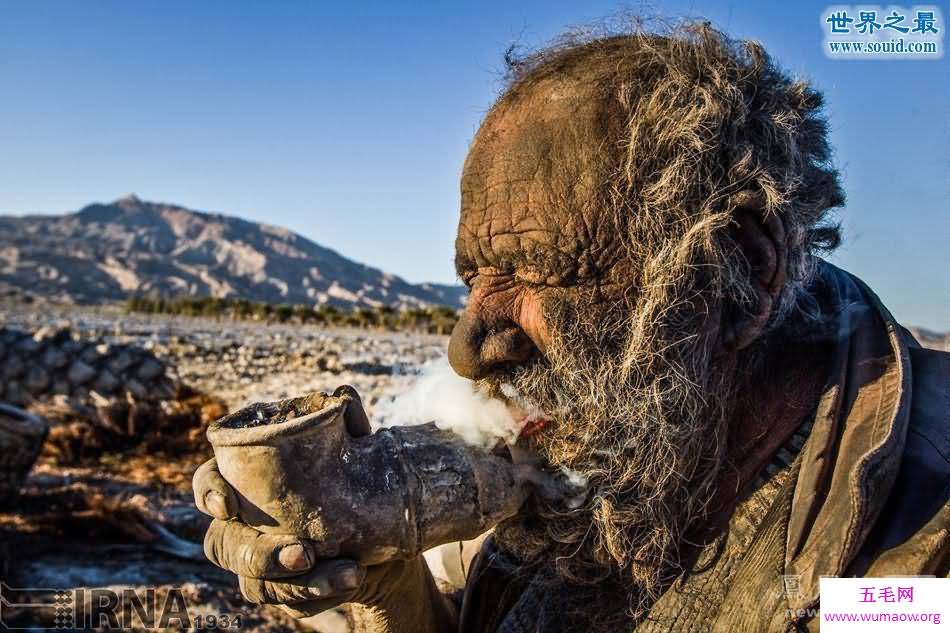 人类最长时间不洗澡纪录，伊朗男子60年不洗澡