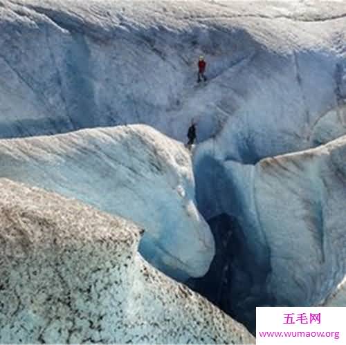 全球十大冰川旅游地排行榜，透亮的水晶冰川排不上前三