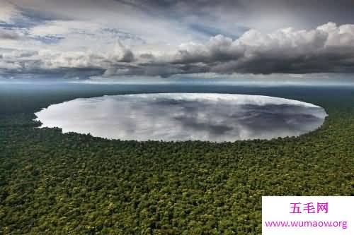 世界十大水怪出没地，我国竟有四个水怪栖息地